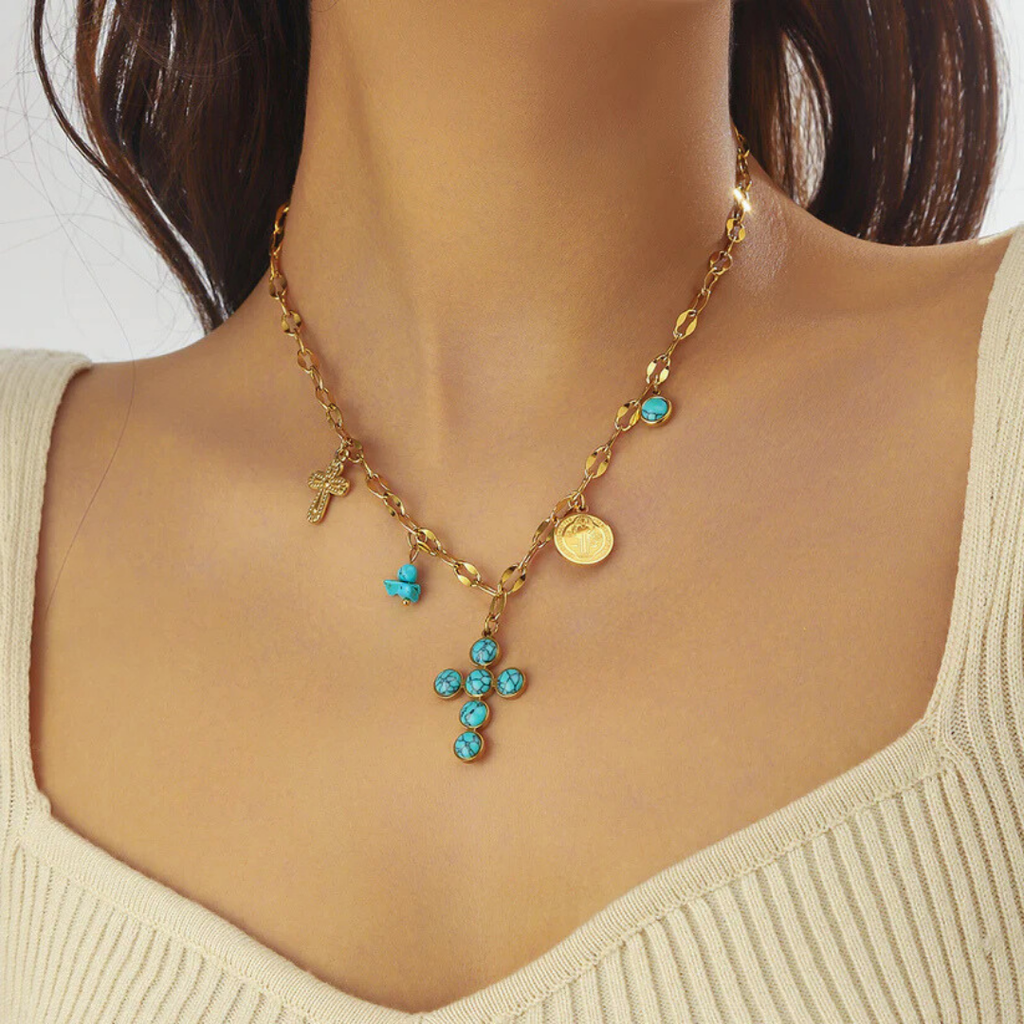 Collar de Cruz de Turquesa